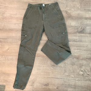 Gap | Skinny Olive Chino Pants